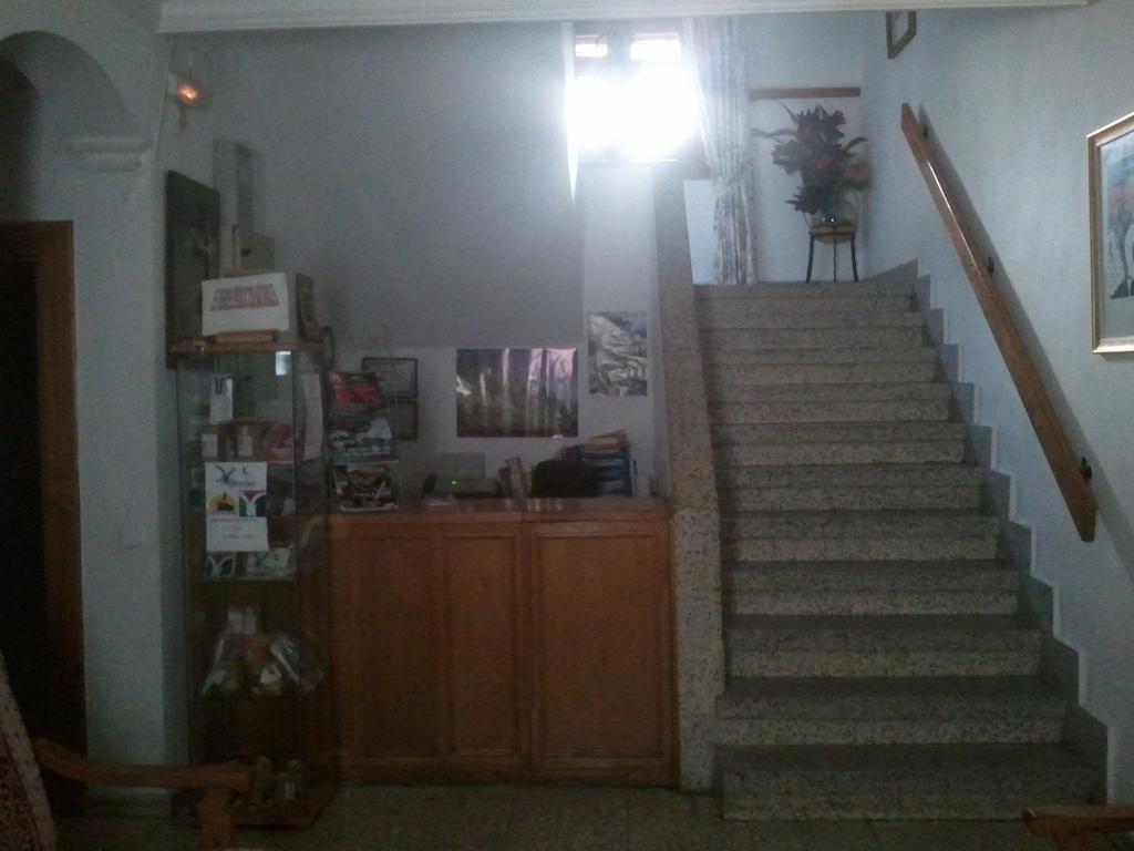 Hostal-Restaurante Fogon De Gredos Гісандо Екстер'єр фото