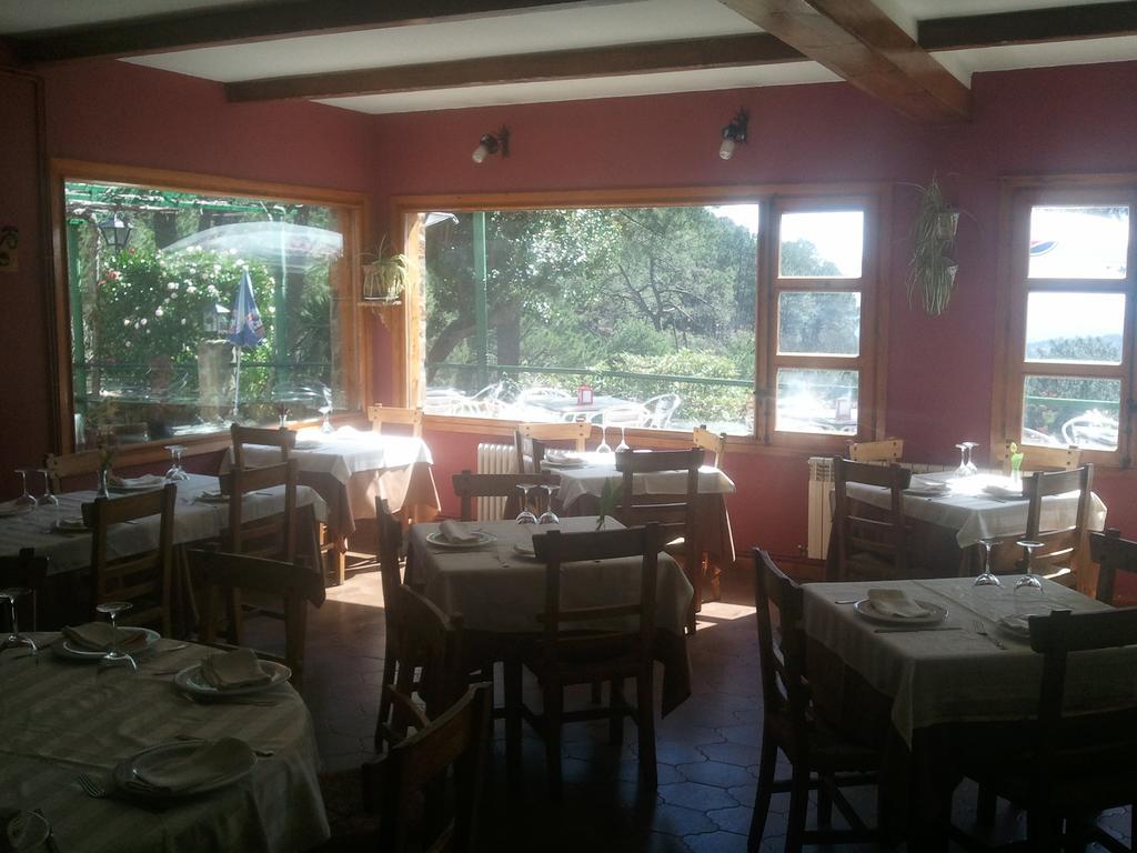Hostal-Restaurante Fogon De Gredos Гісандо Екстер'єр фото