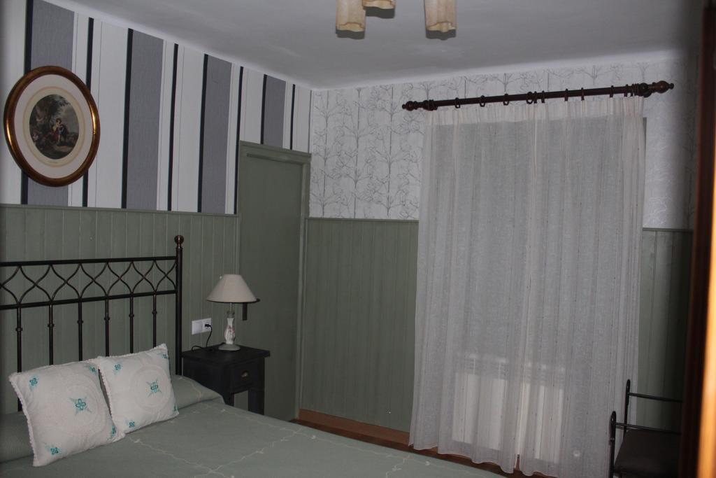 Hostal-Restaurante Fogon De Gredos Гісандо Екстер'єр фото